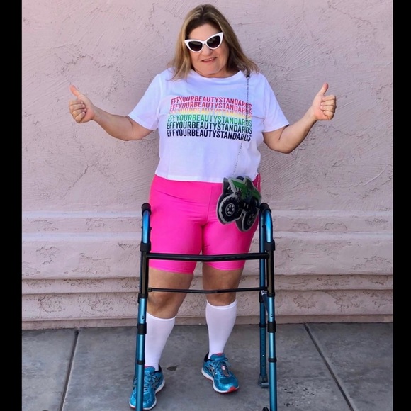 Fashion To Figure EYBS White Crop Tee NWT 1X & 2X - Picture 13 of 14